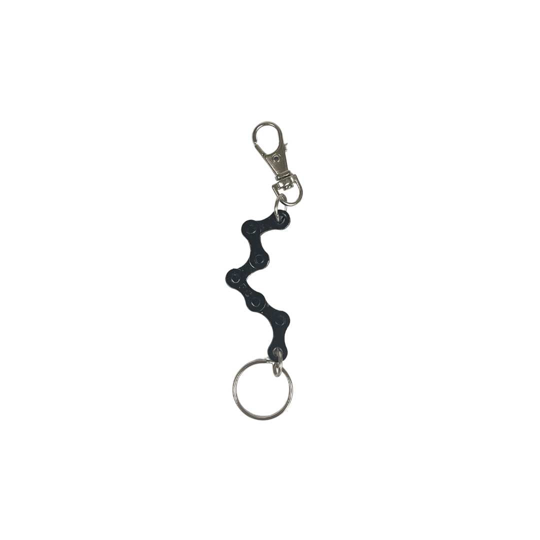 Paguro Upcycle recycled bike chain keyring in black with metal clasp and key ring for eco-friendly use