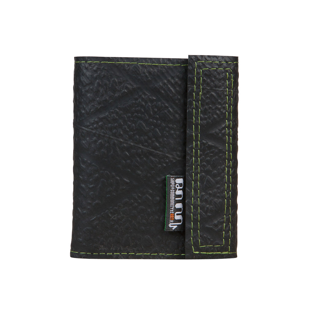 Paguro Upcycle black vegan recycled wallet with green stitching and compact design